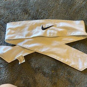 New! Nike tie headband